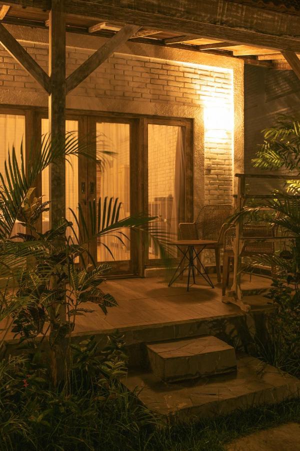 Cari Surf Camp & Studio'S Uluwatu Zewnętrze zdjęcie