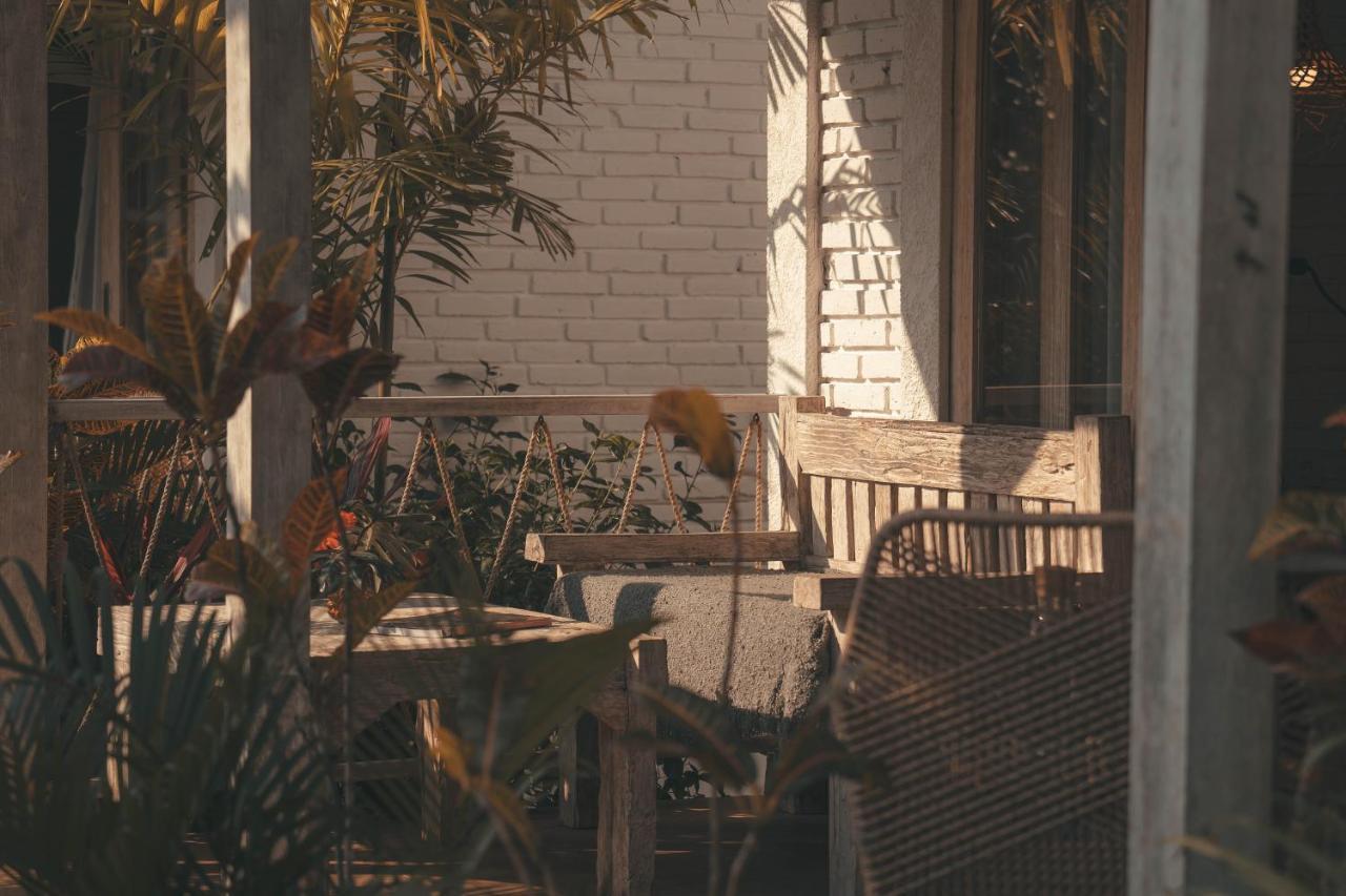 Cari Surf Camp & Studio'S Uluwatu Zewnętrze zdjęcie